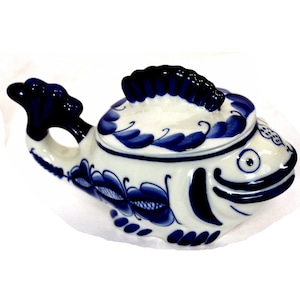 Vintage 1992 Original Made in Russia Blue & White Porcelain Gzhel Nice Box with Lid in Shape of Fish Great for Collection and Decoration #33