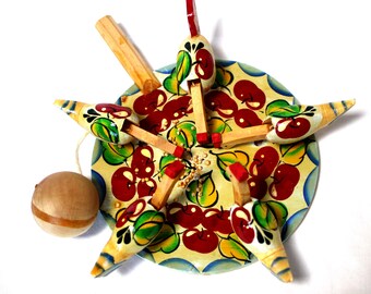 Vintage Russian Hand Painted Old Fashion Wooden Moving Toy-pecking