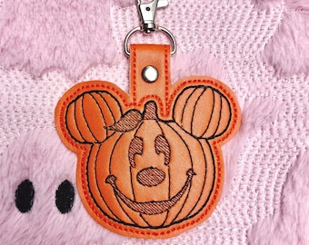 Mouse Pumpkin Keychain | Key Fob | Zipper Pull