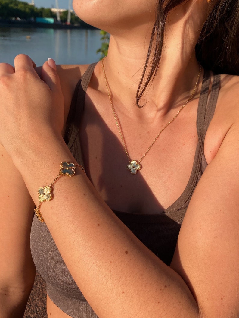18k Gold Plated Clover Bracelet | 5 Motifs | Four Leaf Clover bracelets | Gold Designs | Necklace 