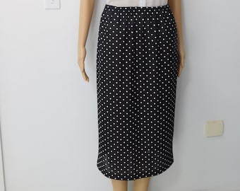 Polka dot pencil skirt-Lightweight summer fabric-Size 10-Black with white flocked polka dots-Vintage-machine washable-elastic waist