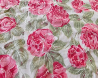 Pink Roses Cottagecore Blanket: Reversible French Country Throw