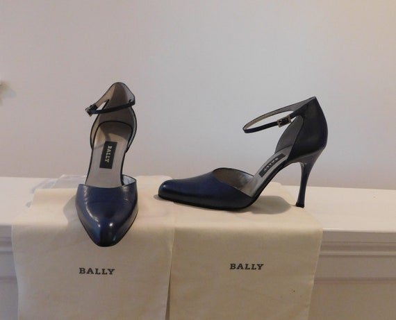 Wholesale Bally Women Designer Shoes - 10 Mixed Pairs