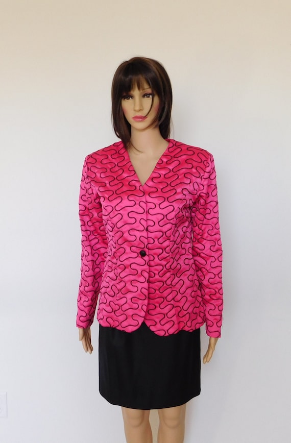 Jacket blazer hot pink-vintage-black scrollwork-go