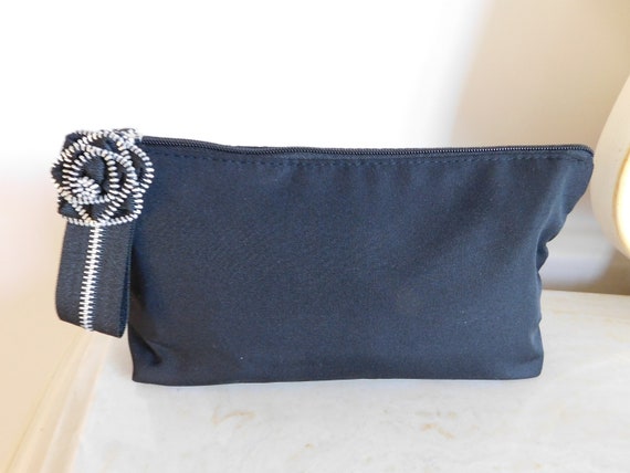Wristlet zipper flower art-clutch bag & matching … - image 3
