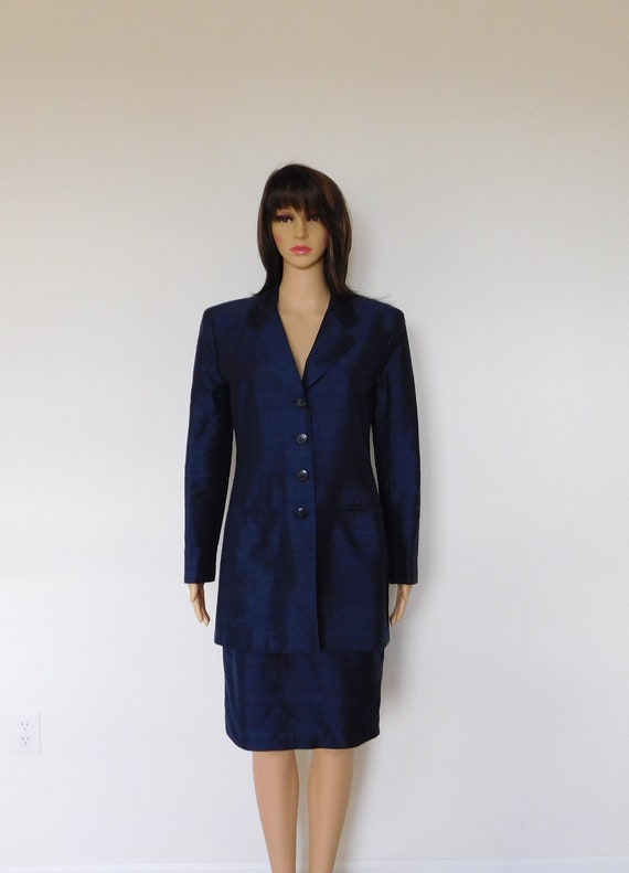 navy blue business skirt