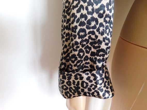 Animal print-Leopard print top-silky soft-tie in … - image 5