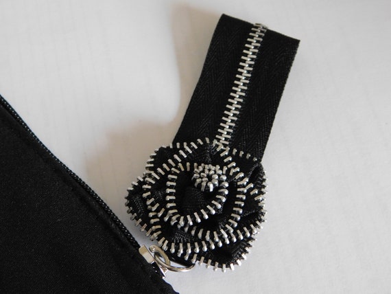 Wristlet zipper flower art-clutch bag & matching … - image 2