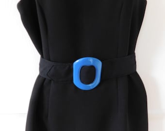 80s Vintage Black Belt: Neon Blue Buckle, Adjustable (25-28 inches)-matching Neon blue leather clutch is also available for sale
