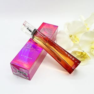 Vintage Very Irresistible 2003 Eau de Toilette 50ml Spray – French Perfume for Women – Rare Gift Idea for Her ,Retro Fragrances