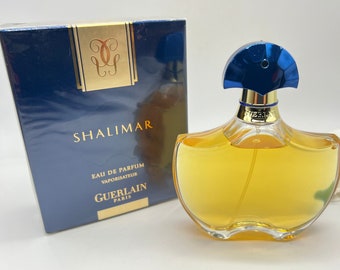 美品 ゲラン シャンゼリゼ オードトワレ 50ml シャンゼリゼ ゲラン (1996 ) オードトワレ 50 ml/1.7 fl.oz