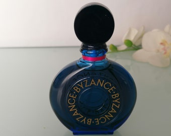 byzance perfume boots