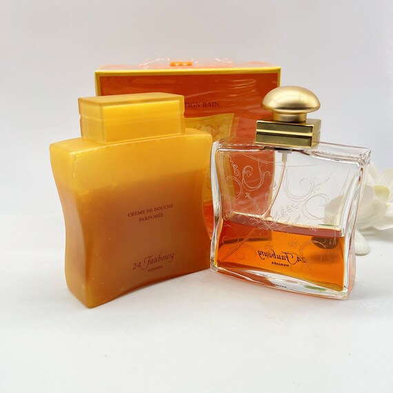 set 24 faubourg edp 24 Faubourg ,eau De Toilette 40% of 100 Ml Perfumed Shower Cream