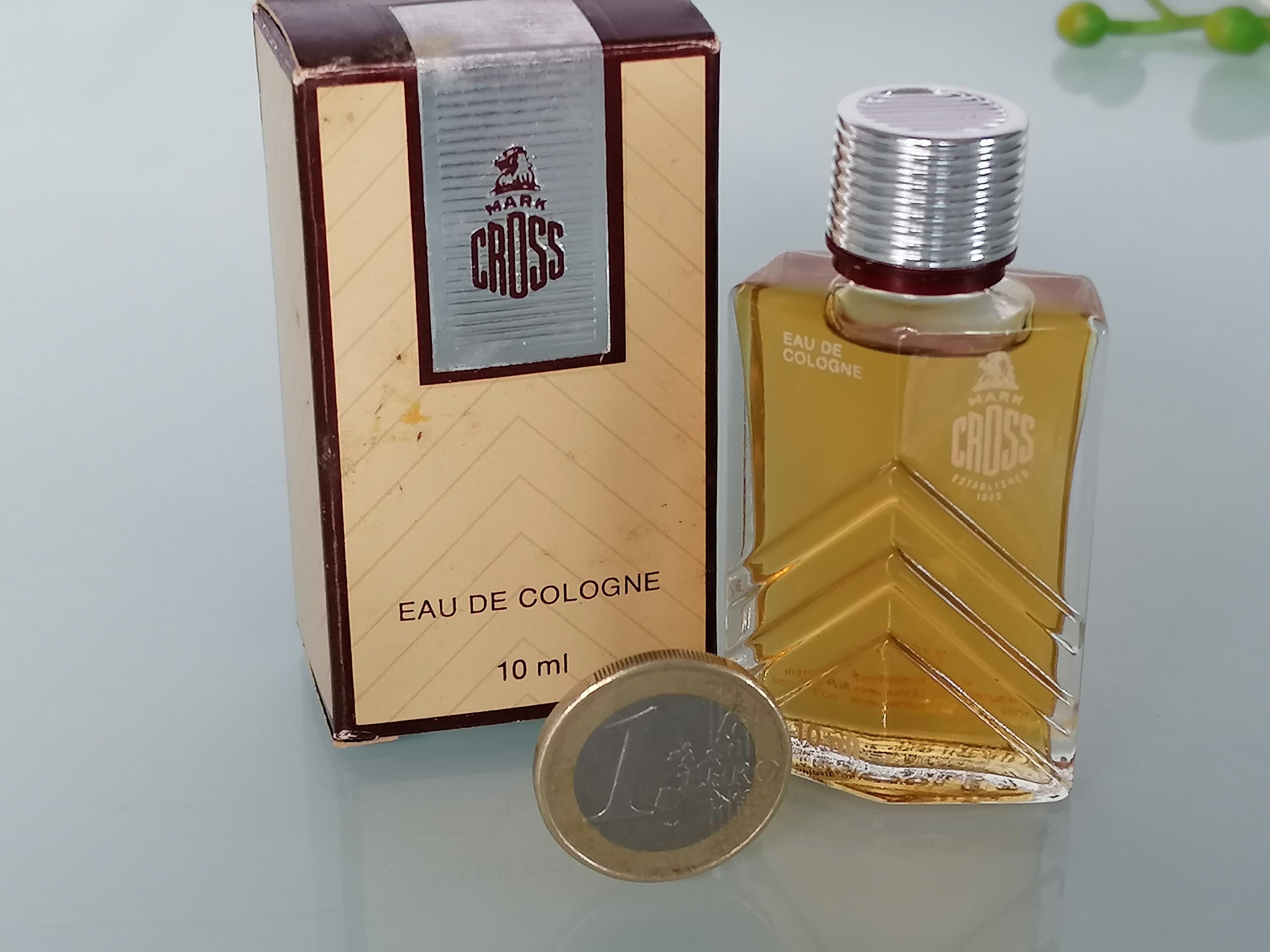 Mark Cross Eau de Cologne Mark Cross cologne - a fragrance for men 1978