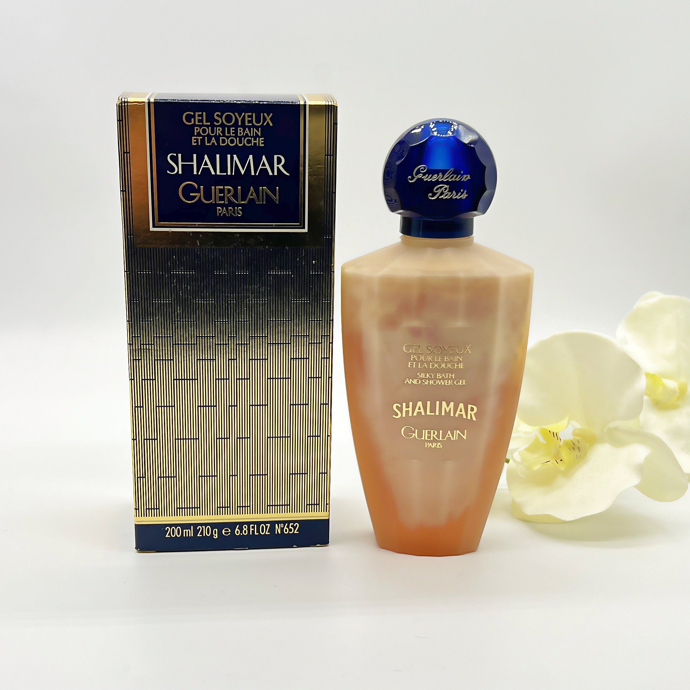 SHALIMAR Guerlain 200 Ml/6,8 Fl.oz Silky Bath and Shower Gel SHALIMAR Guerlain 200 Ml/6,8 Fl.oz Silky Bath and Shower Gel