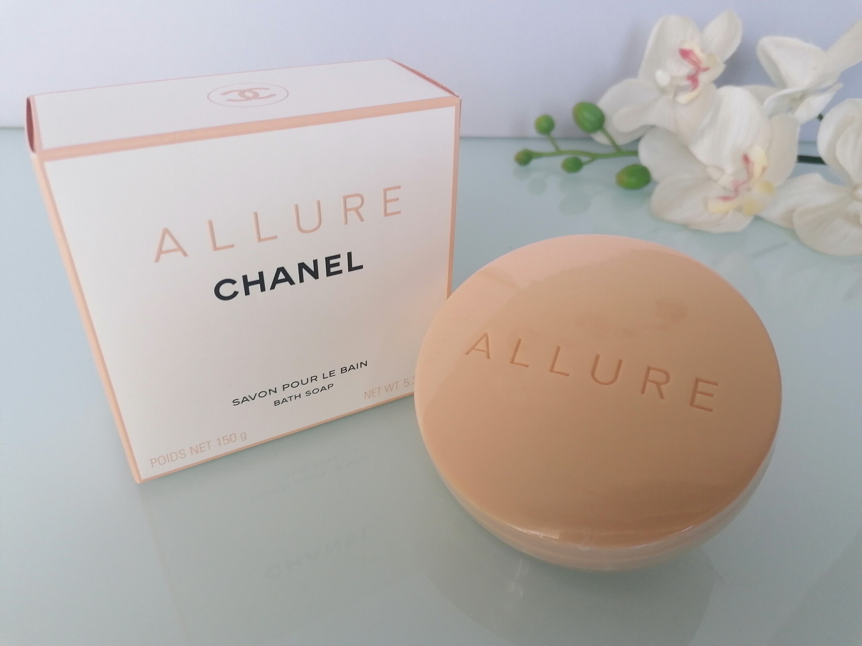 Allure Perfumed Soap 150g/53 Oz Vintage Bath Soap New in Box 