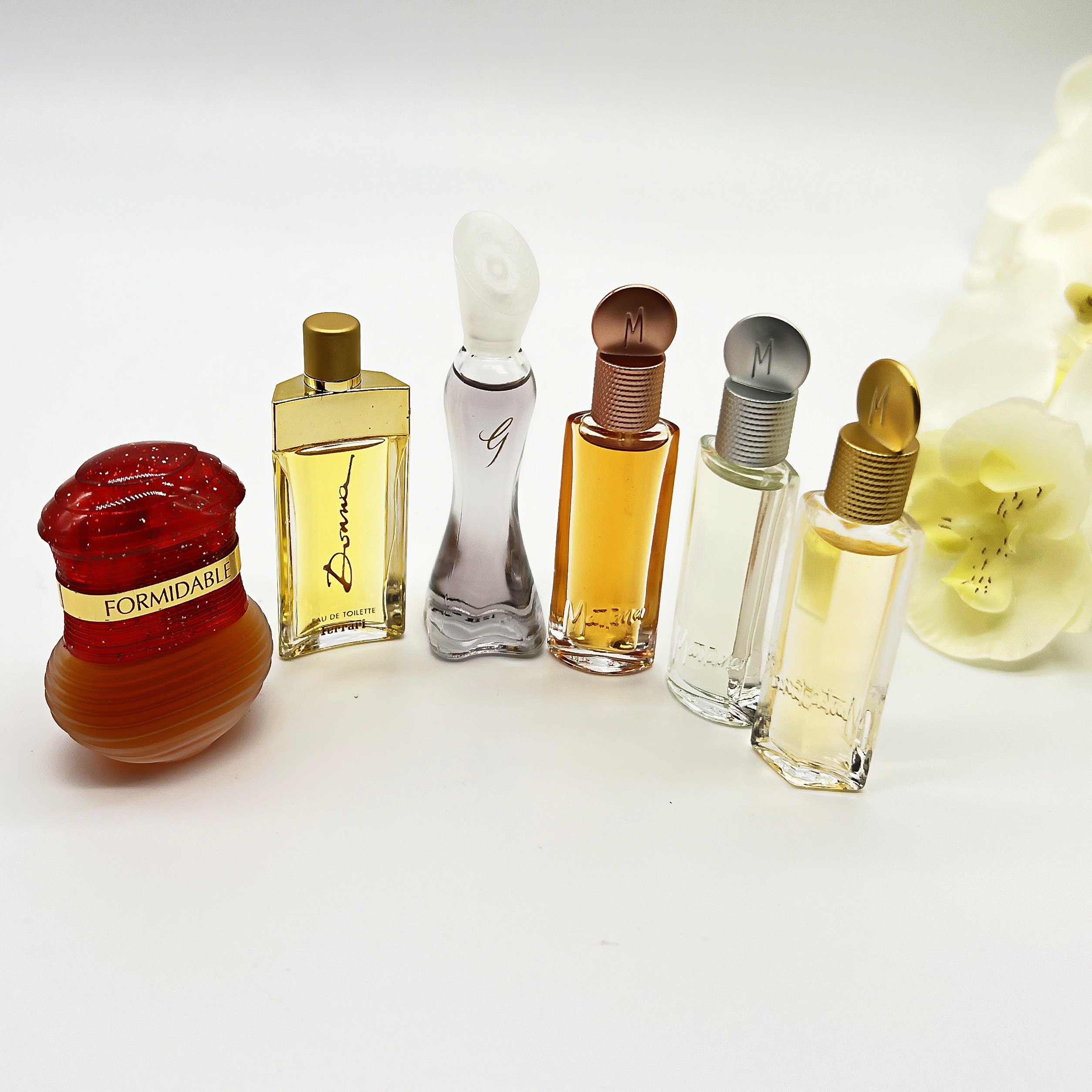 ミニチュア香水瓶14個セット、ヴィンテージ女性用フレグランス80年代