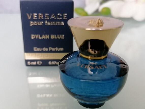 versace dylan blue 5ml