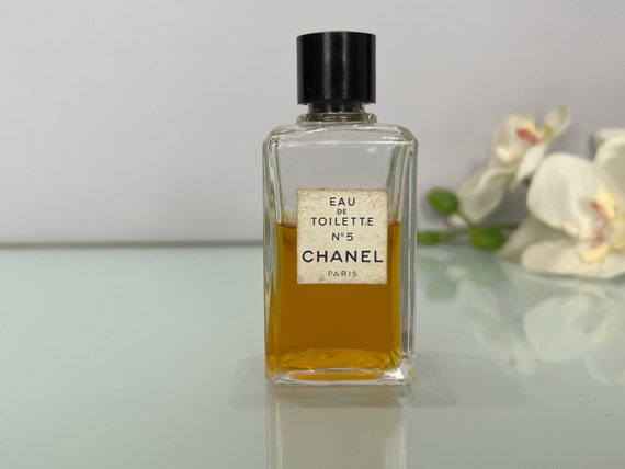 ) Vintage Chanel Fragrance Wardrobe Set 5 Mini Perfume Eau de Parfum  RARE No.19