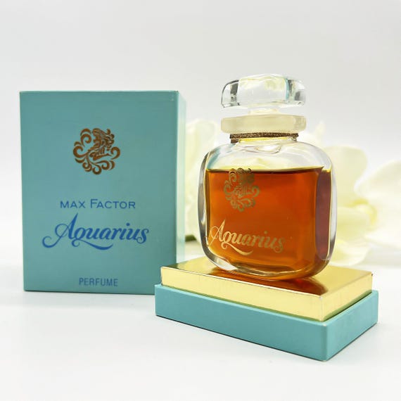 アクエリアス マックスファクター、パルファムまたはエクストレ 30ml/1