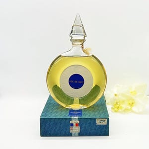 Rare 1950s Guerlain Vol de Nuit Perfume 500ml Sealed Bottle with Box , Vintage Eau de Cologne , Collectible French Perfume ,Flacon Montre image 6