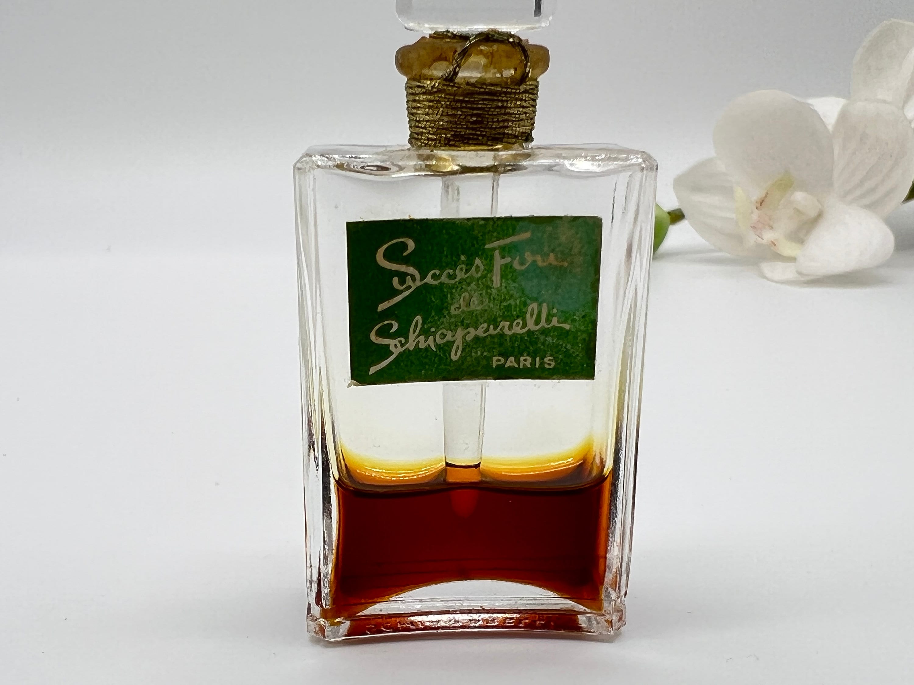 SUCCES DE PARIS香水 Succes Fou by Schiaparelli (1952) Parfum (hight 6 Cm or 2 1/2