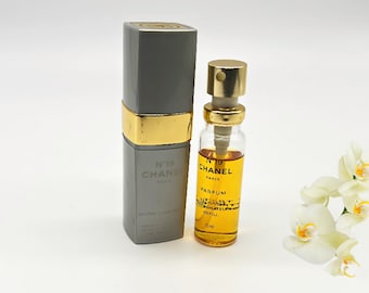 No 19  PARFUM/Extrait  1/2 fl.oz /15 ml Refillable Spray , Rare Vintage  ,Pure Perfume , Gift Idea