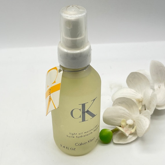 Calvin Klein CK One, Light Oil Moisturizer 100ml/3,4 fl.oz ,Spray,Sellado,  Edición limitada, Aceite seco perfumado para el cuerpo,Hecho en EE. UU. -   España