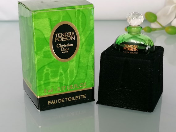 منصهر
التقشف
ملابس
الداكرون
parfum tendre poison christian dior منصهر
التقشف
ملابس
الداكرون
parfum tendre poison christian dior
