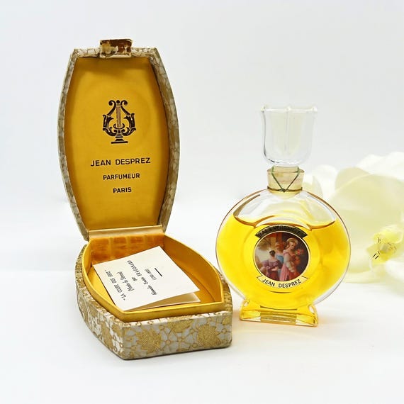 ヴェルサイユパッション 香水 50ml ESSENZA PULSANTE - 旧 ユー