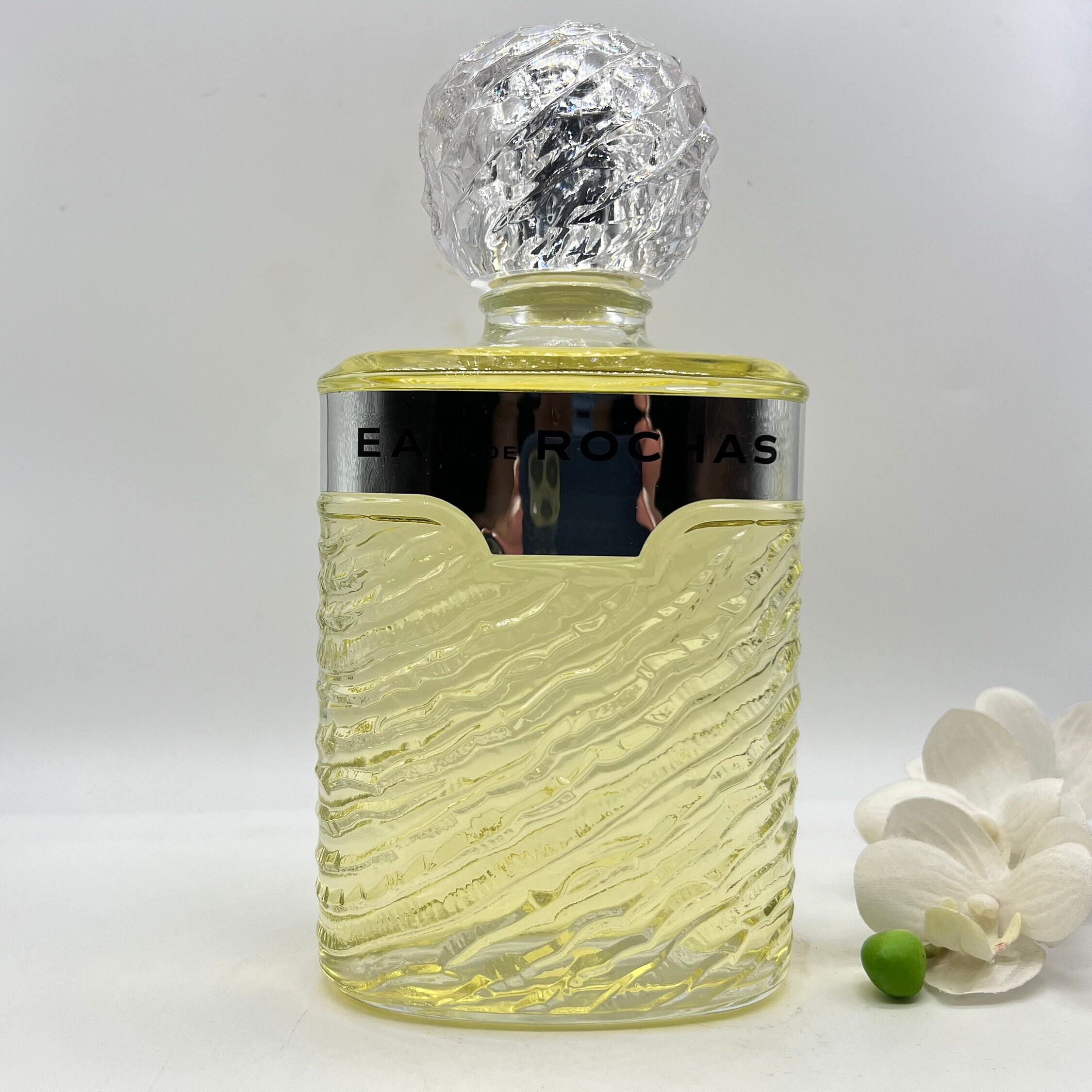 Eau De Rochas by Rochas (1970)eau De Toilette 440ml/14,9fl.oz