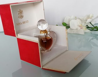 NINA RICCI ファルーシュ パルファム　ラリックボトル　ニナリッチ NINA RICCI ファルーシュ パルファムラリックボトルニナリッチ