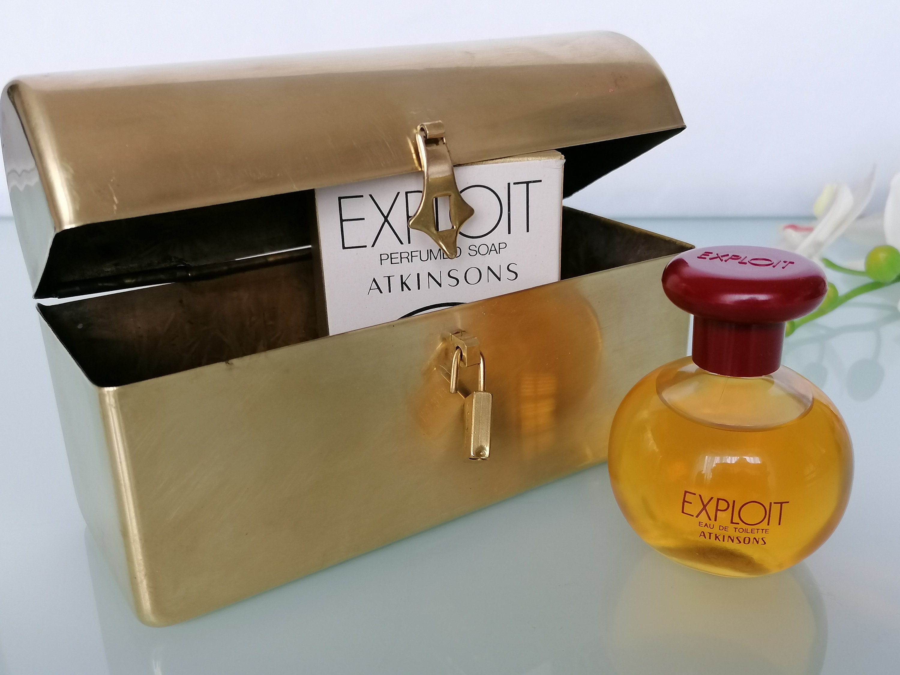 Exploit Atkinsons SET Edt 50 Ml Splash & Perfumed Soap in