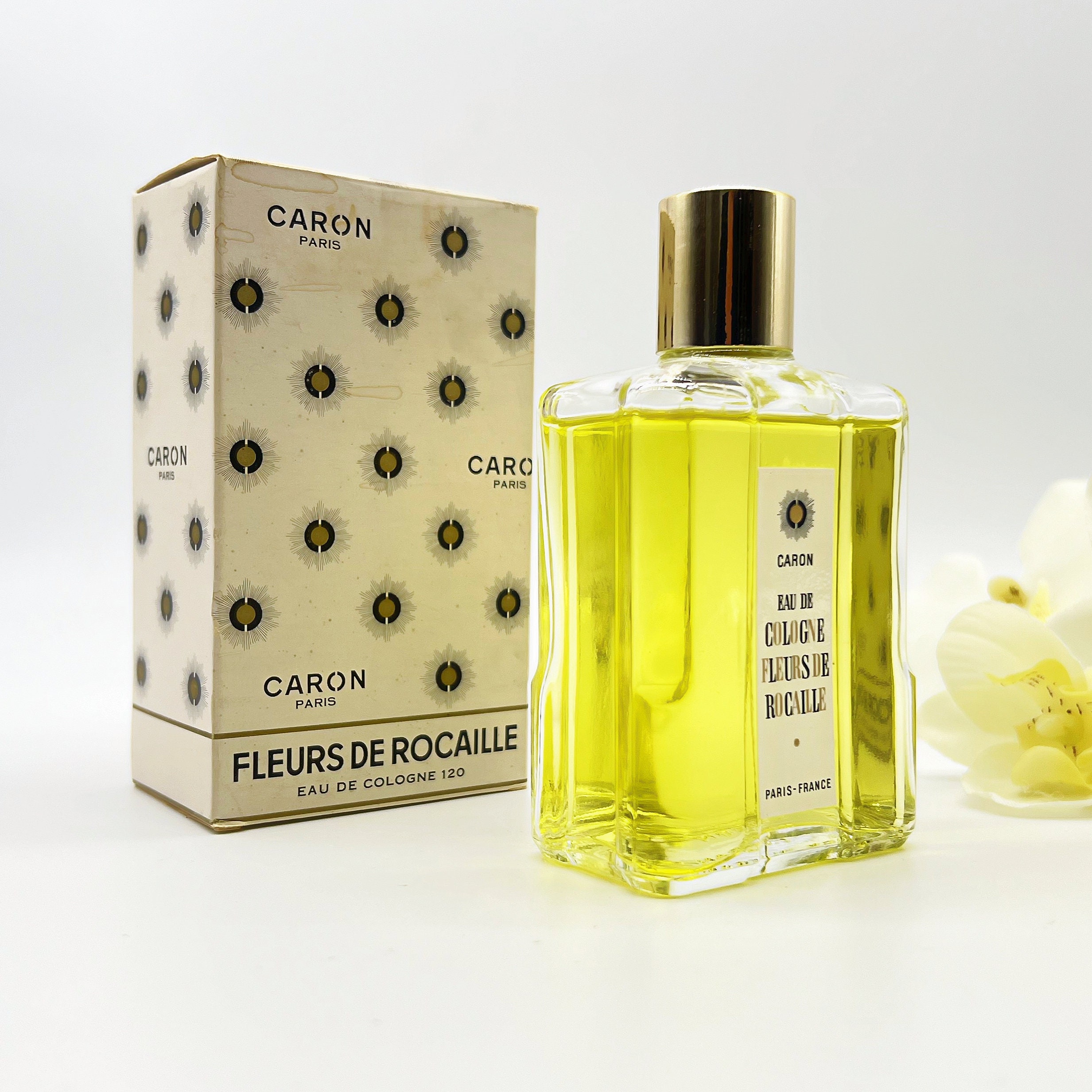 Vintage 70s, Fleurs De Rocaille Caron ,120ml or 4 Fl.oz Eau