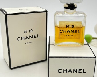 Chanel No 19 extrait 28 ml (PM). Ultra rare1970 edition. Sealed – My old  perfume