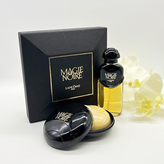 Magie Noire Gift Set, Eau De Toilette 50ml/1,7 Fl.oz Spray & 100g