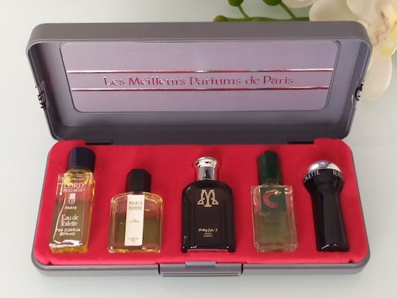 Les Parfums De Paris Miniature Perfume Bottles in Box