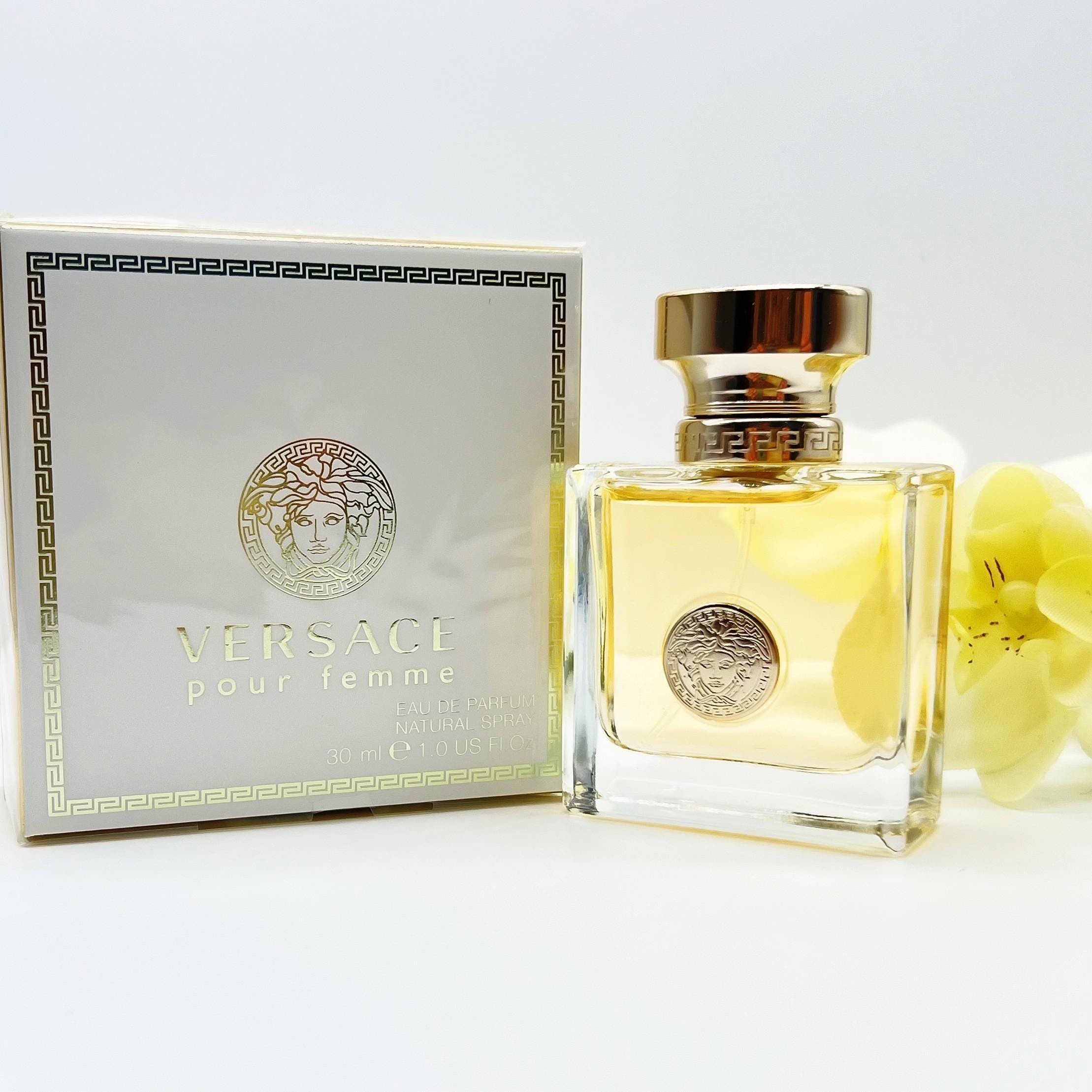 香水(女性用) VERSACE pour femme Eau de Parfum 30ml Versace Pour Femme Eau De Parfum 30ml Spray , Discontinued