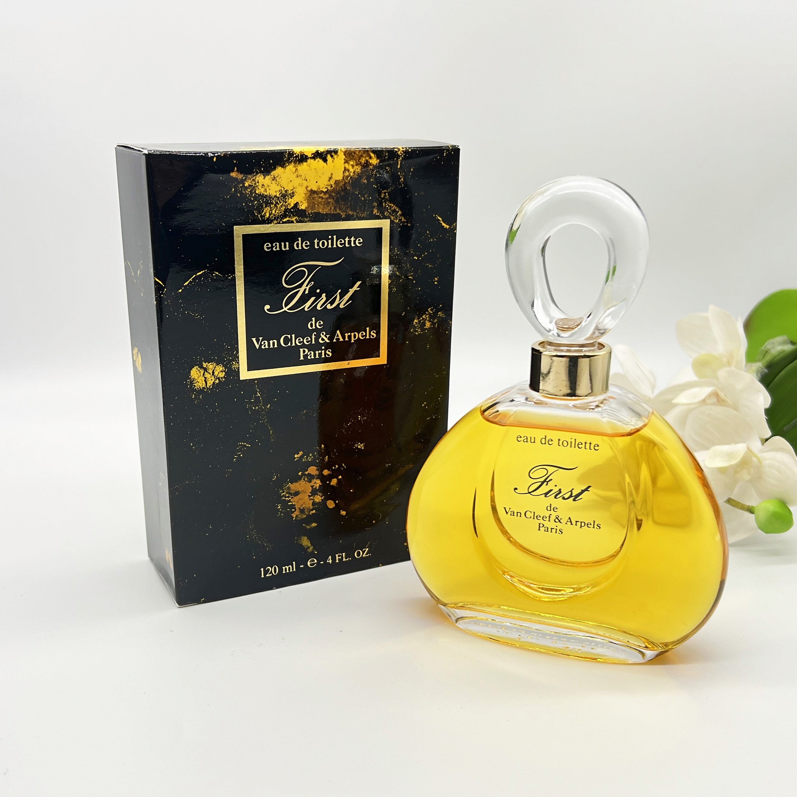 Van Cleef & Arpels First Women Perfume Eau De Parfum 2.0 oz