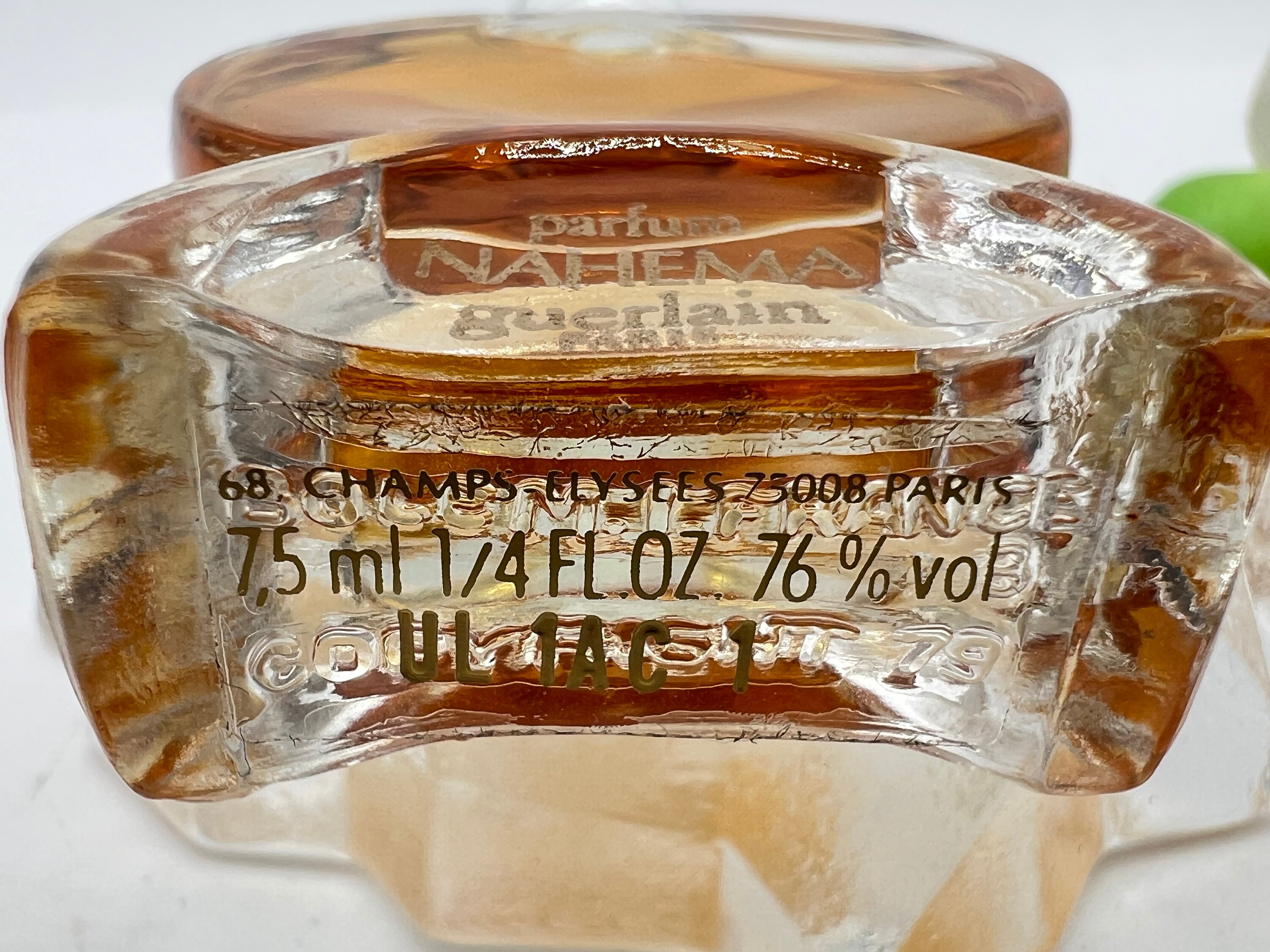 ナエマ ゲラン (1979) パルファム/エクストラ 7.5 ml/0.25 fl.oz、箱