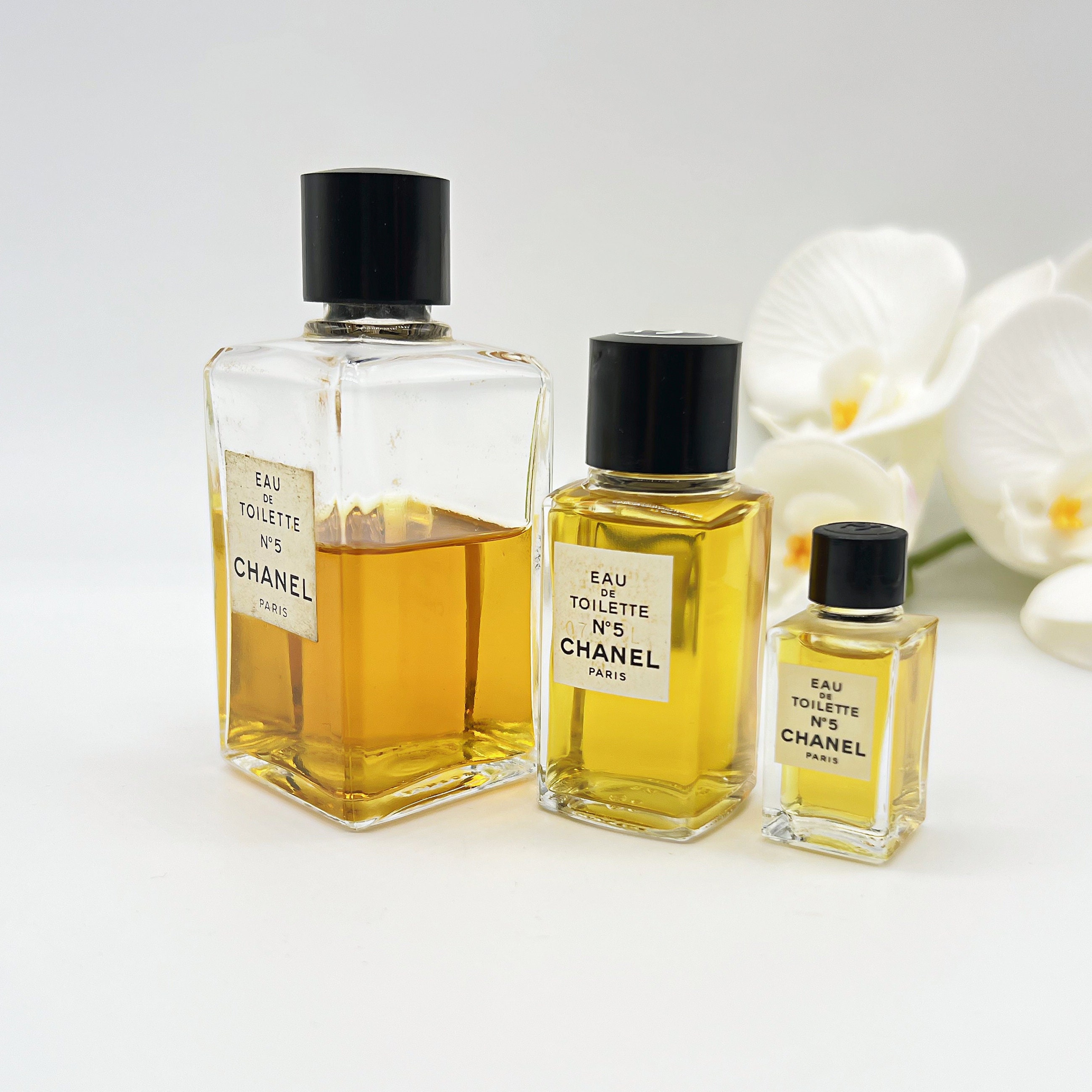 Vintage Chanel No.5 Eau De Toilette Set 1970s – Rare Classic Vintage Chanel No.5 Eau De Toilette Set 1970s – Rare Classic