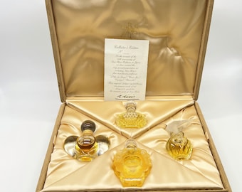 Vintage  Nina Ricci Perfume Set Lalique Crystal Bottles Vintage Sealed Collector's Edition 1980s France