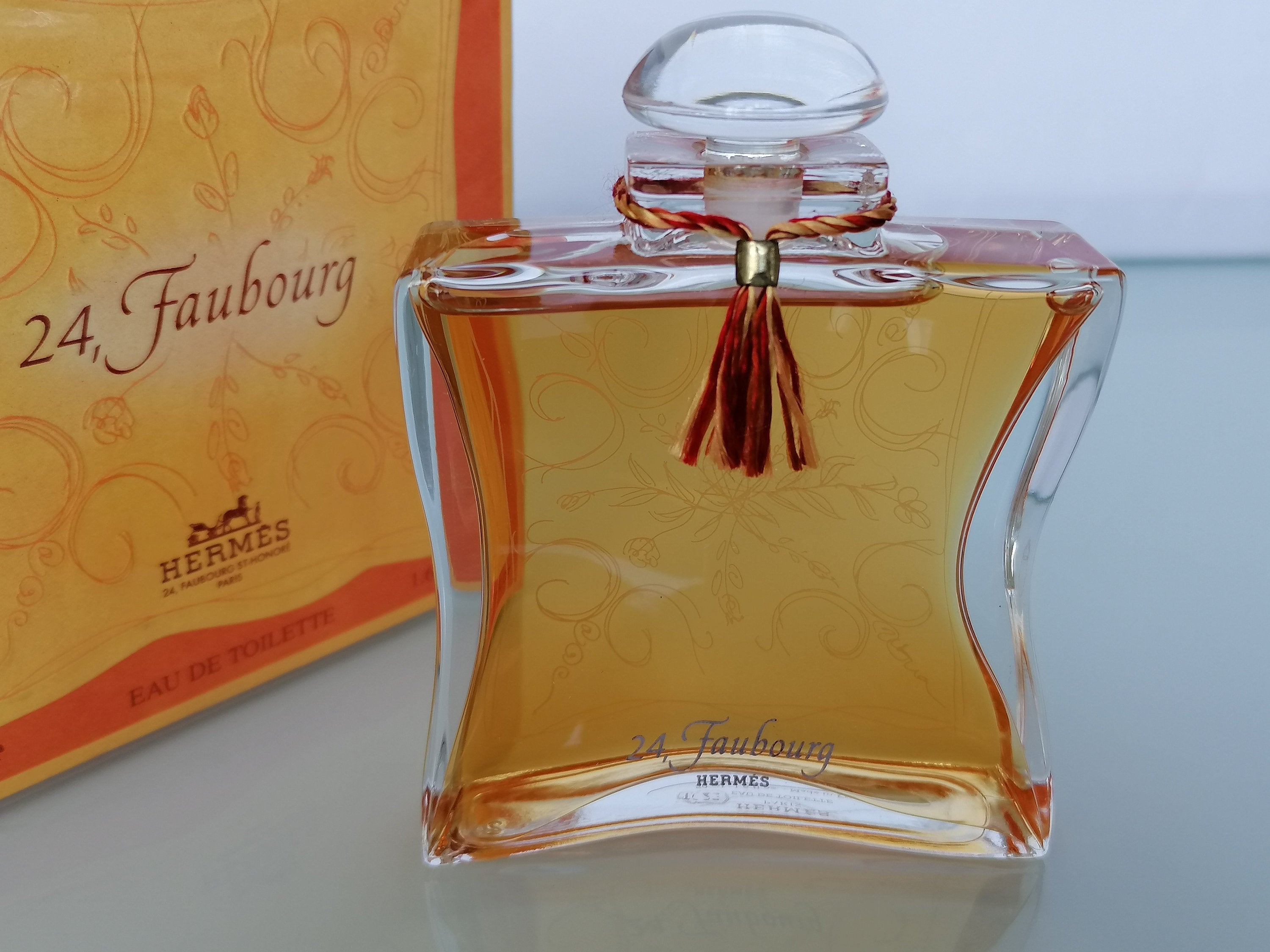 Hermes 24, Faubourg 15 мл. Духи 24 Faubourg от Hermes. Hermes 24. Hermes 24 faubourg