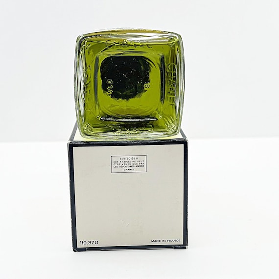 Vintage Chanel No. 19 EDT, 1980s 200ml Unopened Splash Bottle - Etsy