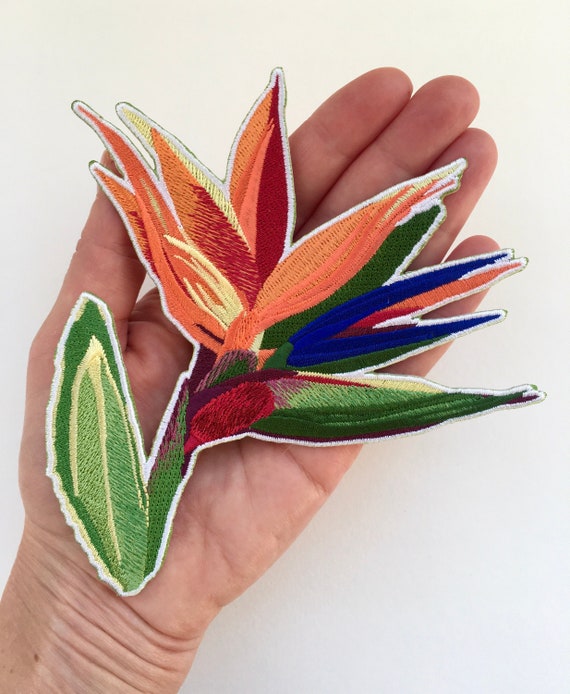 New Beautiful Craft Flower Sewing Embroidered Birds Sew//Iron on Applique Patch