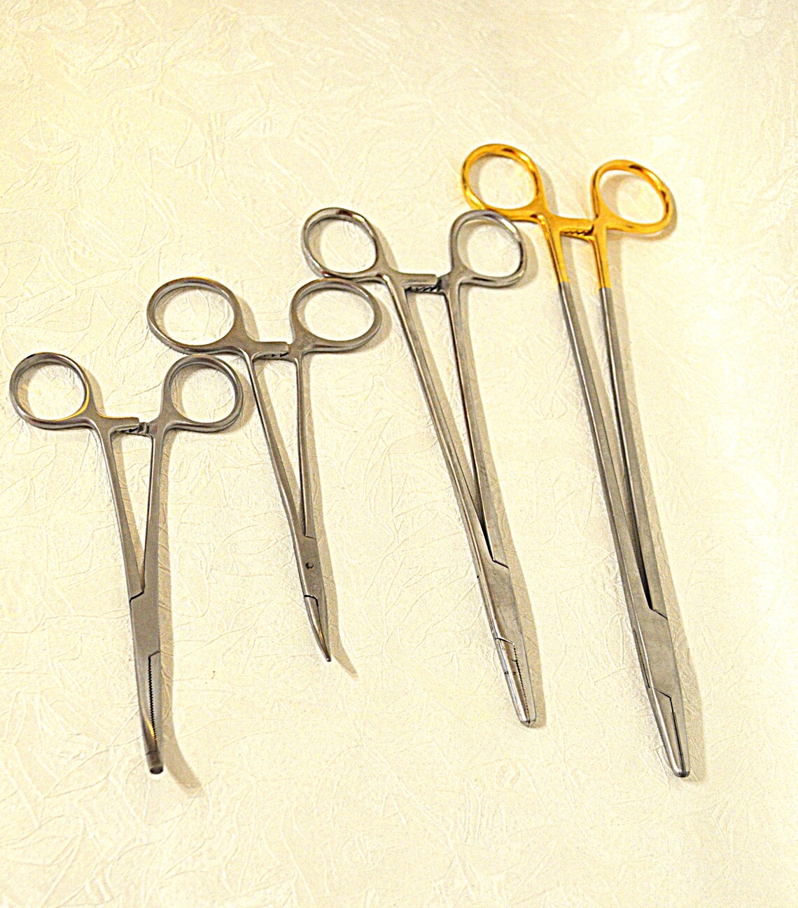 Medical clips needle holder Hemostatic toothed curved clamp Etsy