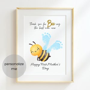 Primeira pegada de bebê para o Dia das Mães, presente de lembrança para mães de primeira viagem, presente de primeiro Dia das Mães para novas mães | Modelo Canva