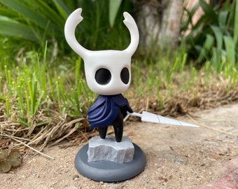 Hollow Knight Figurine, The Knight Sculpture, Gift for Gamer, Indie Game Decor