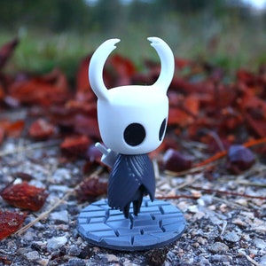 Hollow Knight and Hornet 3d Game Figures, Gift for Gamer, Indie Game Decor image 7