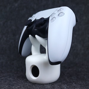 Hollow Knight Stand for All Controllers, Gift for Gamer, Indie Game Decor image 4